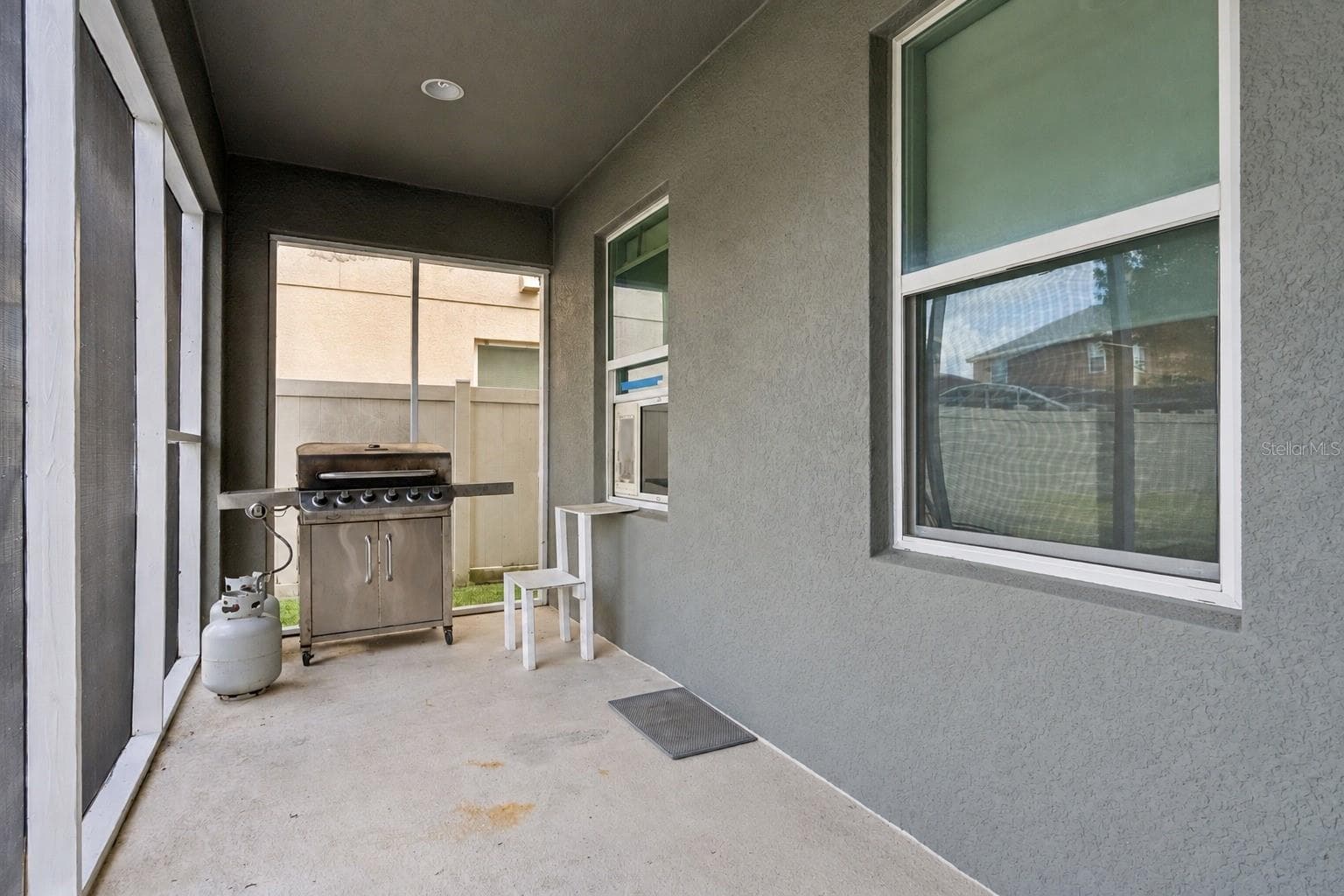 Rear Screened Porch - 2815 MONTICELLO WAY, KISSIMMEE