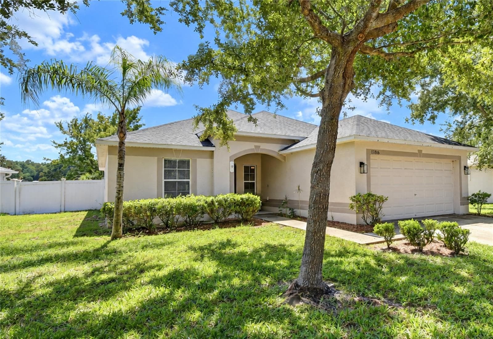 Single Family Residence at 13816 CADEN GLEN DR, HUDSON, photo 2 of 43