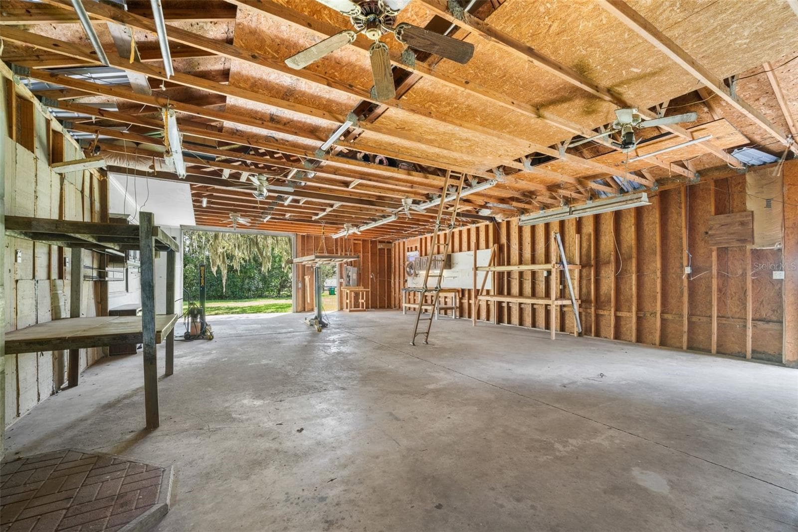 Single Family Residence at 24506 SW 4TH AVE, NEWBERRY, photo 27 of 50