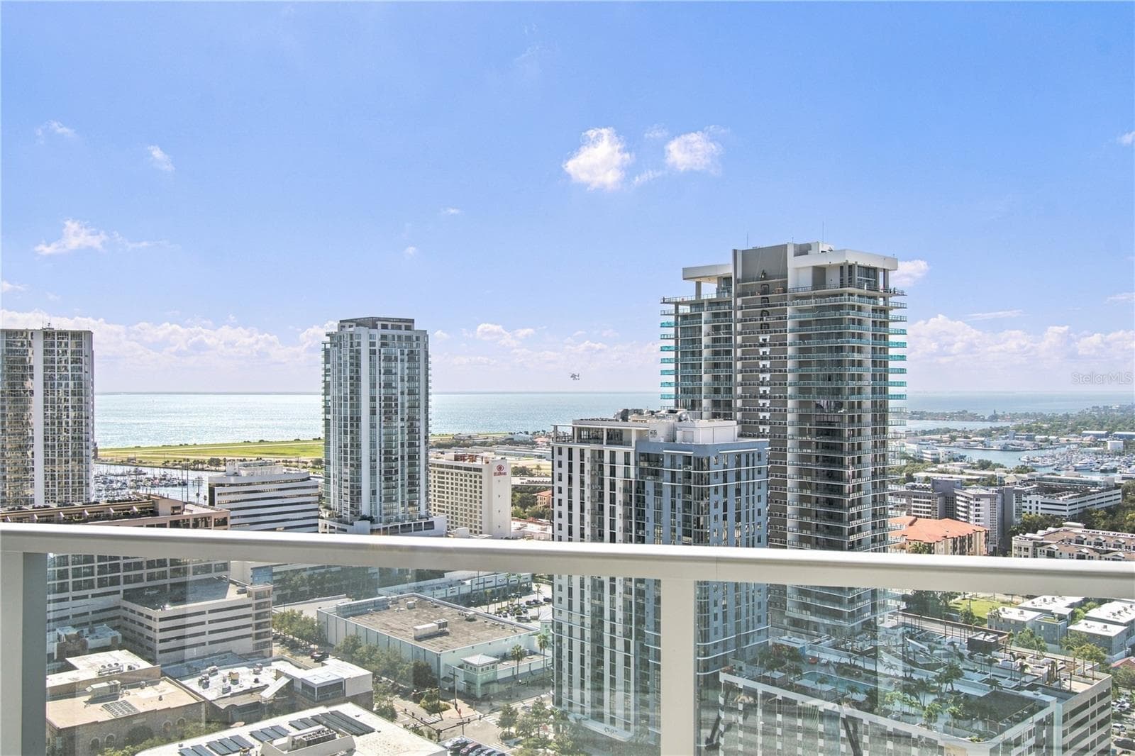 25th-floor southeast exposure captures expansive city, water and horizon views - 400 CENTRAL AVE #2505, ST PETERSBURG