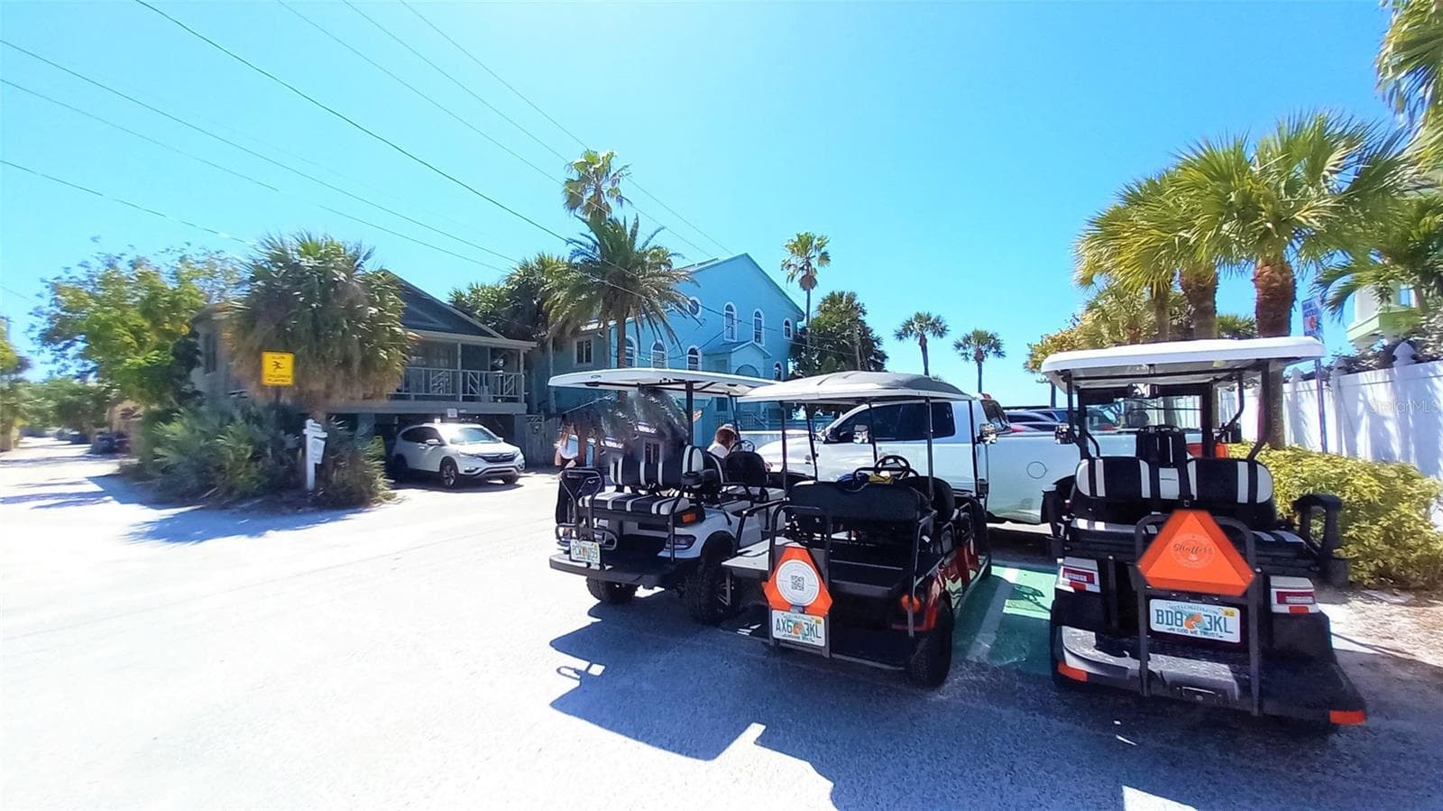 IRB is golf cart friendly community! - 2700 GULF BLVD #2, INDIAN ROCKS BEACH