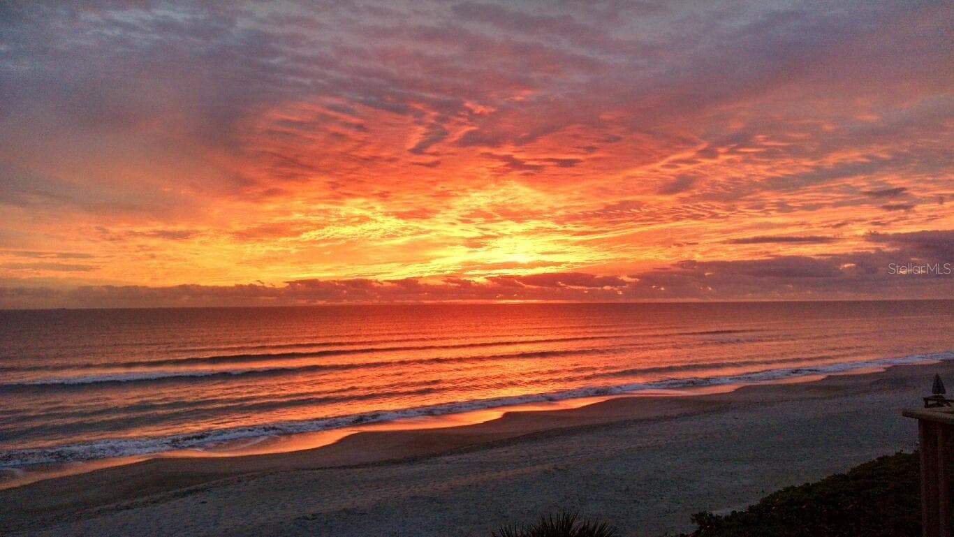 Stunning sunsets from your balcony! - 2700 GULF BLVD #2, INDIAN ROCKS BEACH