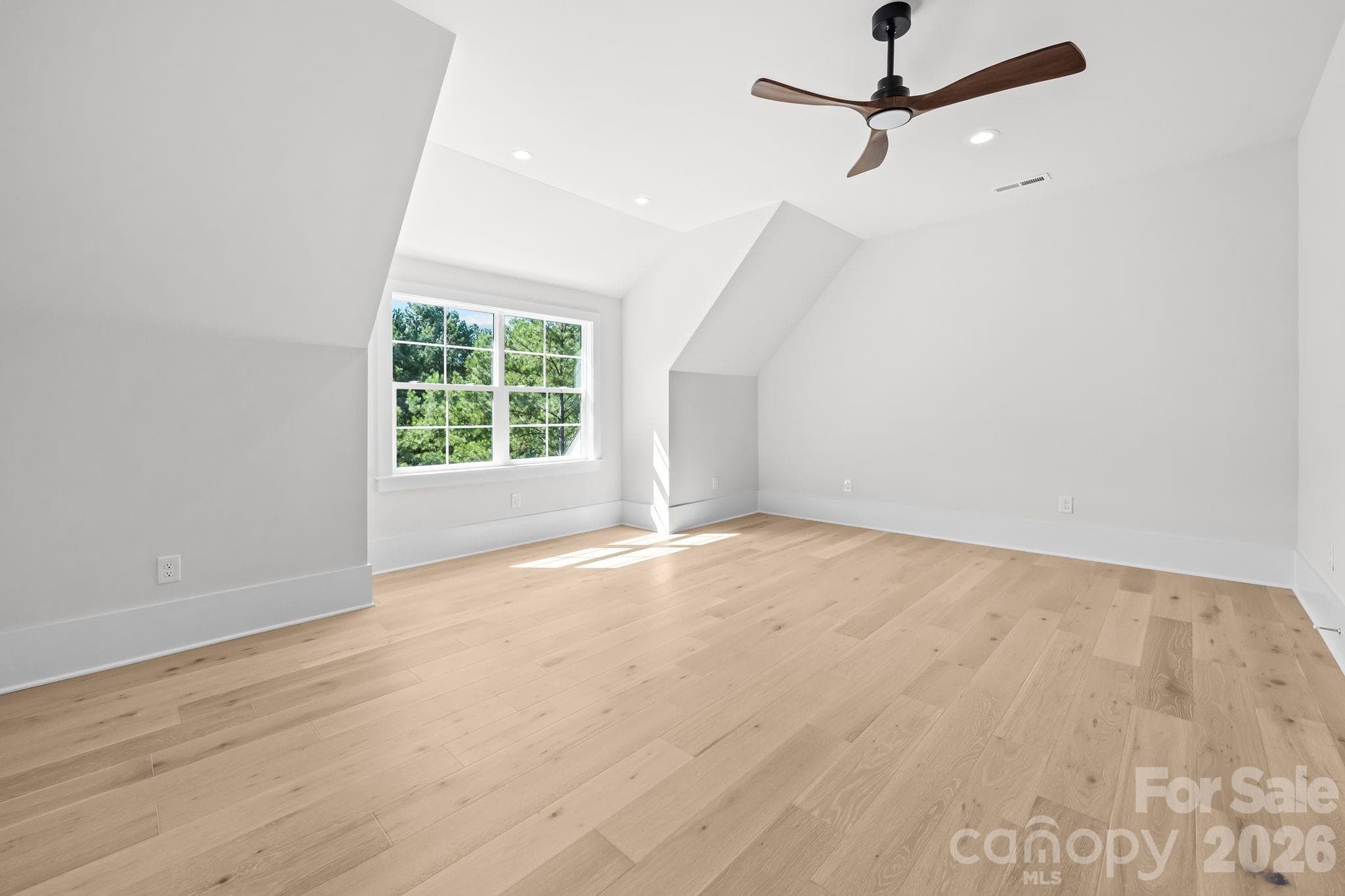 Single Family Residence at 3210 Sherman Drive, Lancaster, photo 33 of 48