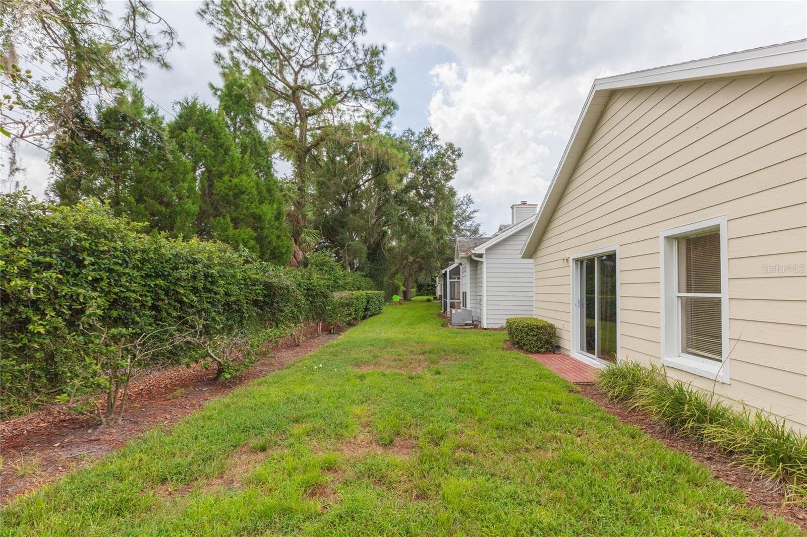 Single Family Residence at 5161 STERLING MANOR DR, TAMPA, photo 33 of 44