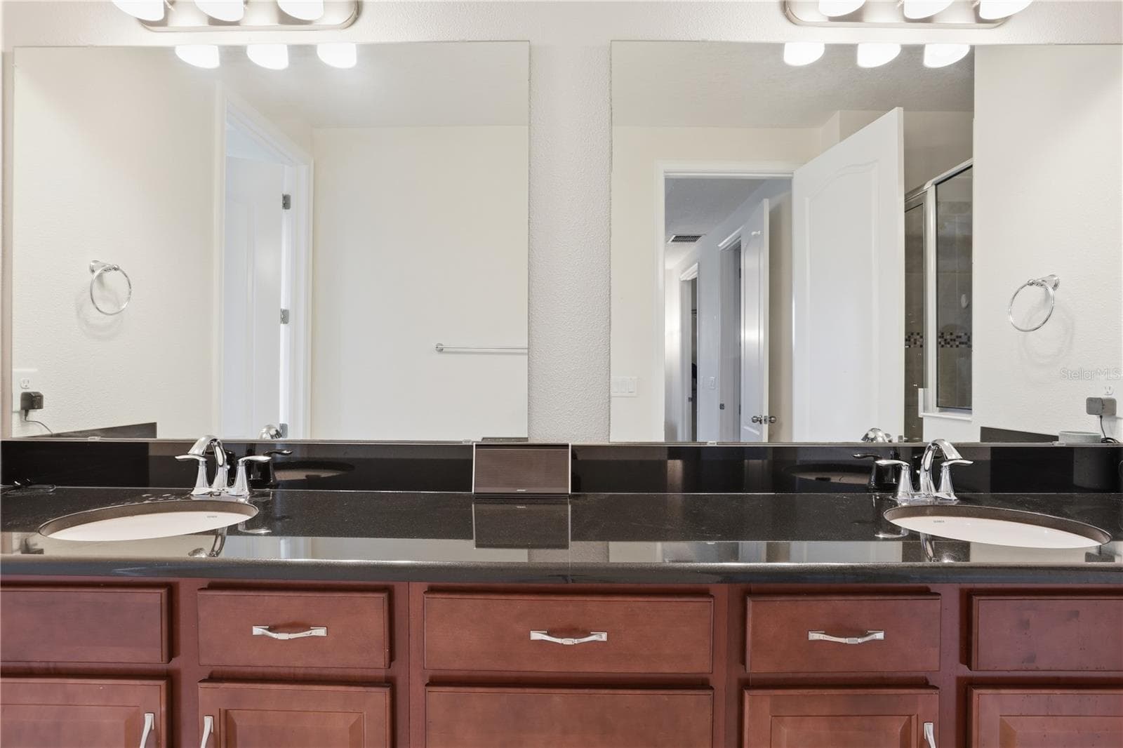 Townhouse at 14356 SWANLEY ST, ORLANDO, photo 36 of 59