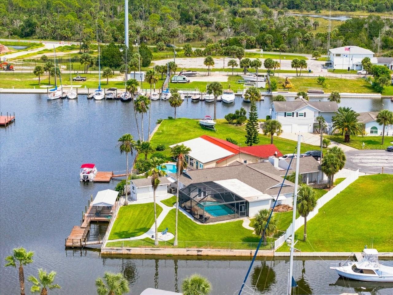 Single Family Residence at 4087 GULF COAST DR, HERNANDO BEACH, photo 16 of 89
