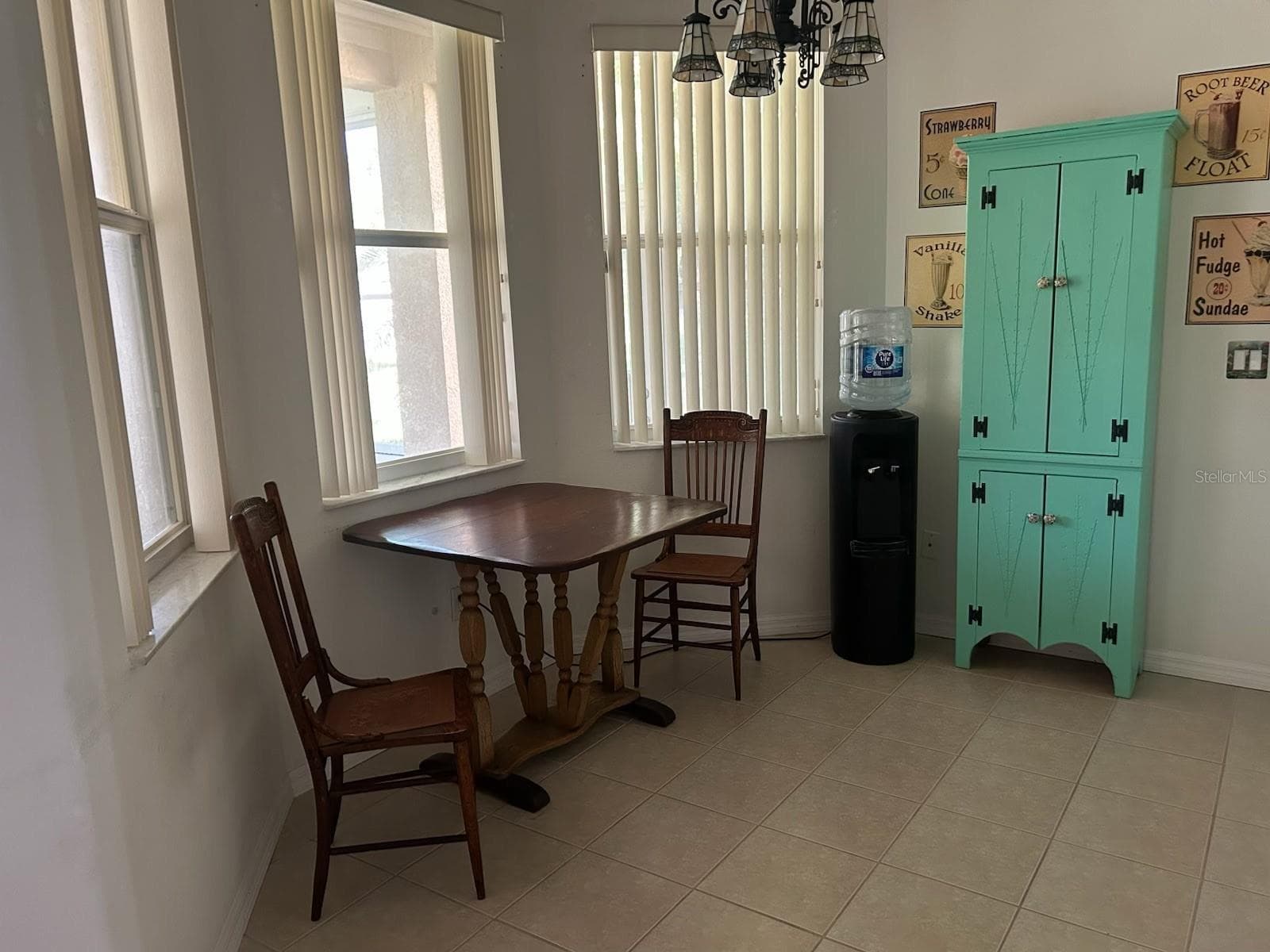 Single Family Residence at 11152 CLEAR OAK CIR, NEW PORT RICHEY, photo 4 of 18
