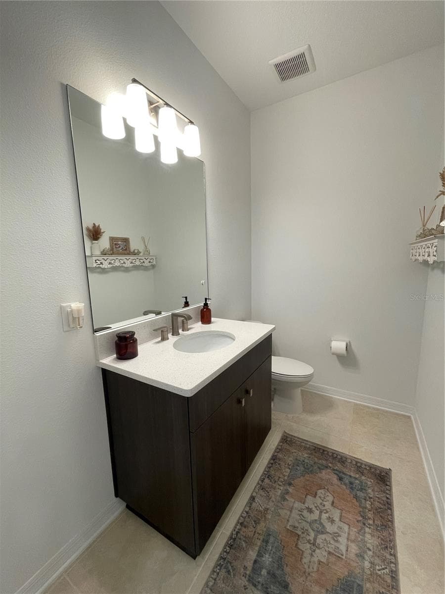 Single Family Residence at 7491 NOTCHED PINE BND, WESLEY CHAPEL, photo 11 of 37
