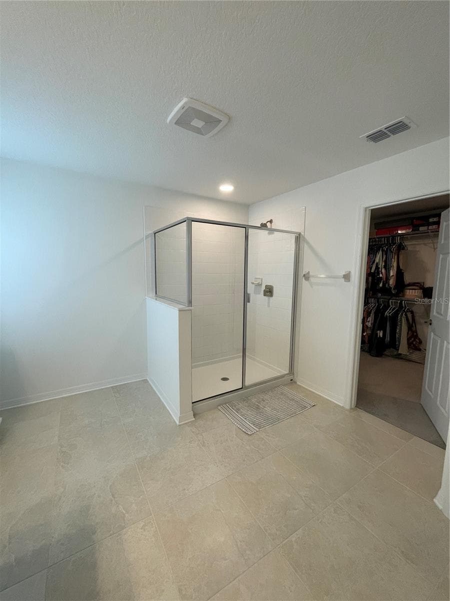 Single Family Residence at 7491 NOTCHED PINE BND, WESLEY CHAPEL, photo 26 of 37