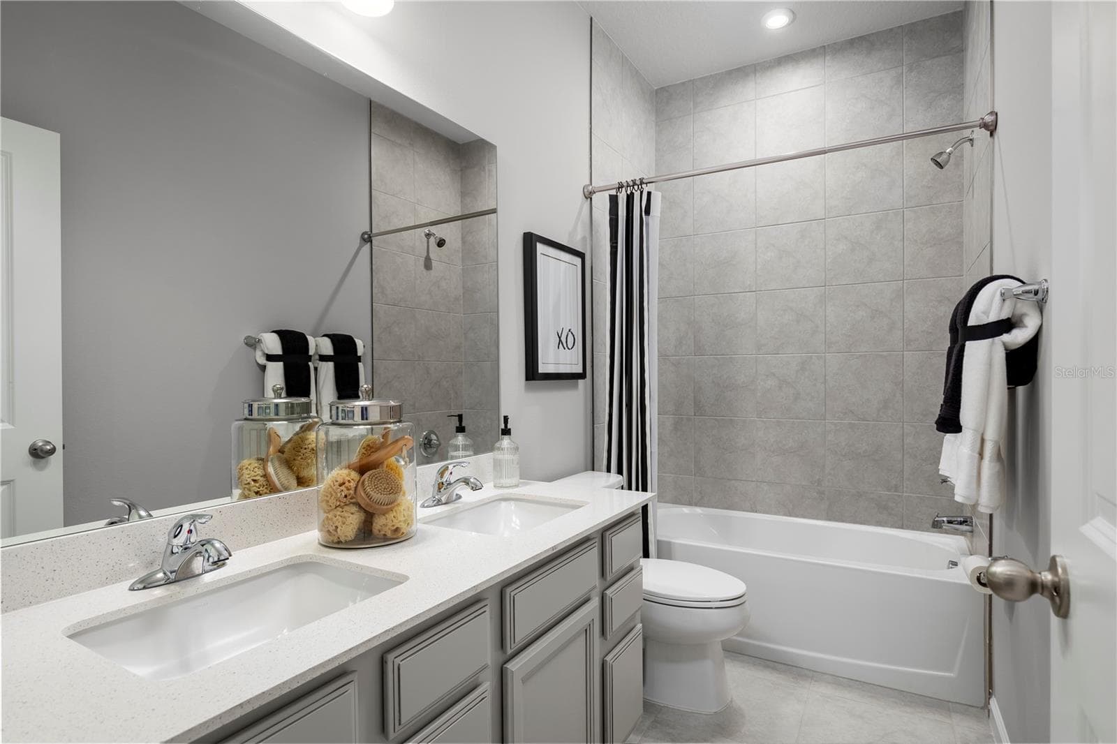 Single Family Residence at 11126 NELLIE CROSSING CIR, CLERMONT, photo 11 of 20