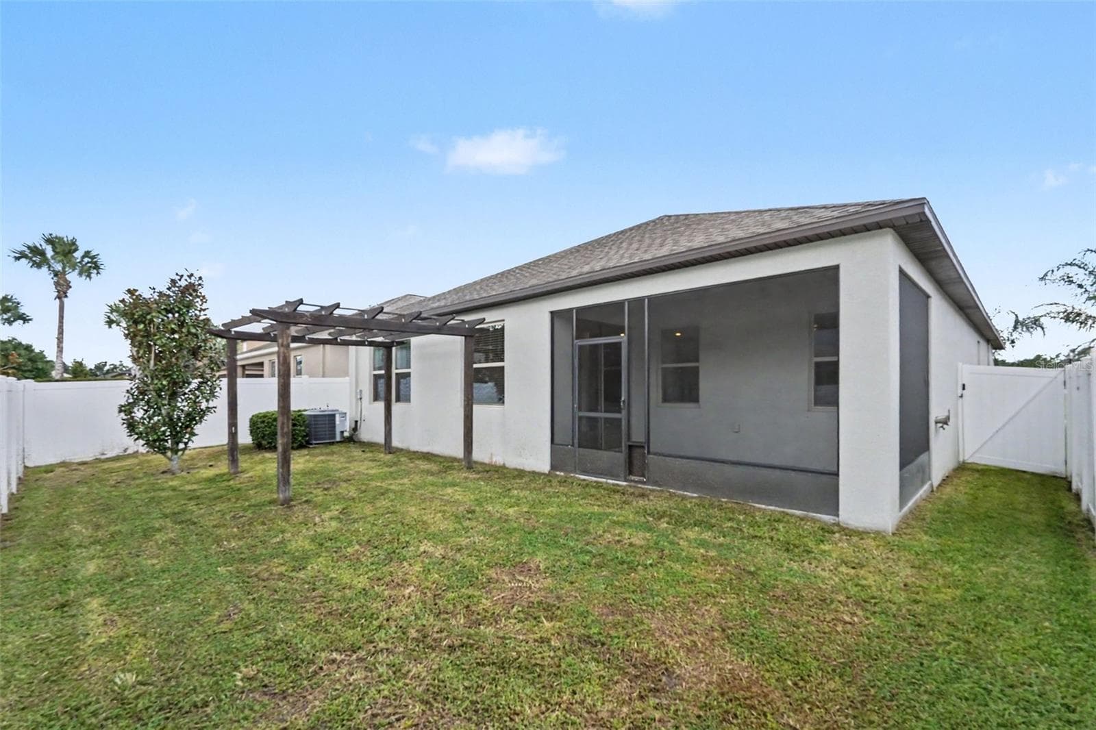 Single Family Residence at 13220 ORCA SOUND DR, RIVERVIEW, photo 19 of 19