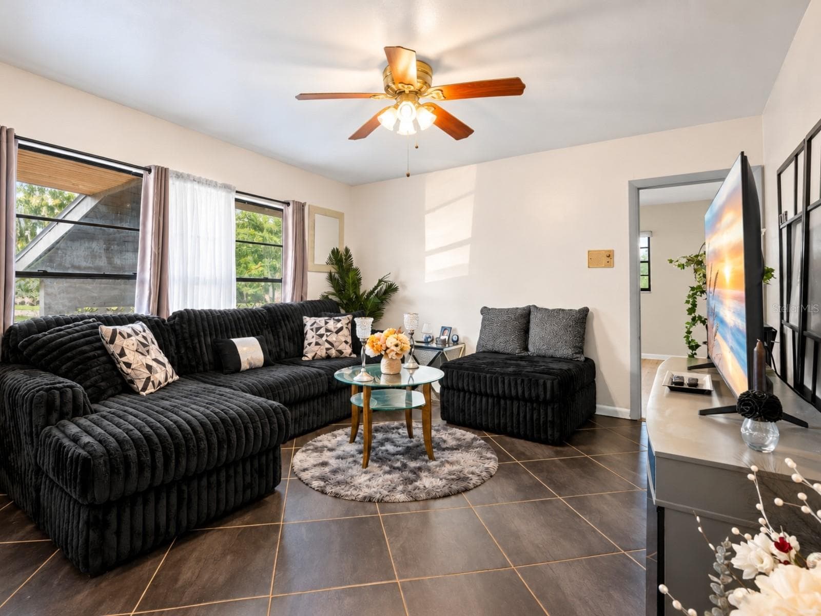 Single Family Residence at 19201 ALICE CIR, LUTZ, photo 9 of 44