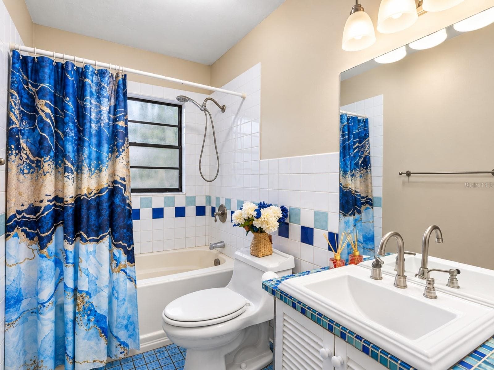 Single Family Residence at 19201 ALICE CIR, LUTZ, photo 20 of 44