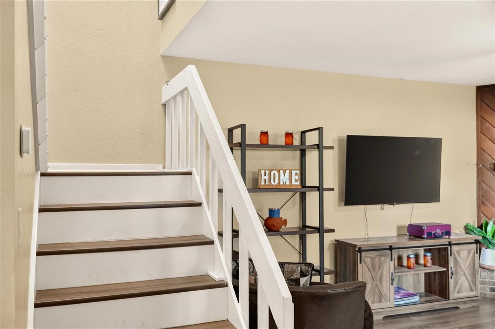 Townhouse at 618 OLYMPIC DR #6A, OCOEE, photo 20 of 38
