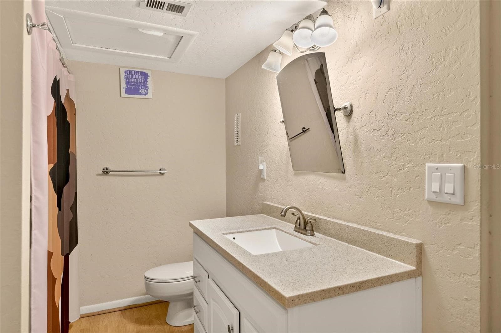 Upstairs Bathroom - 618 OLYMPIC DR #6A, OCOEE