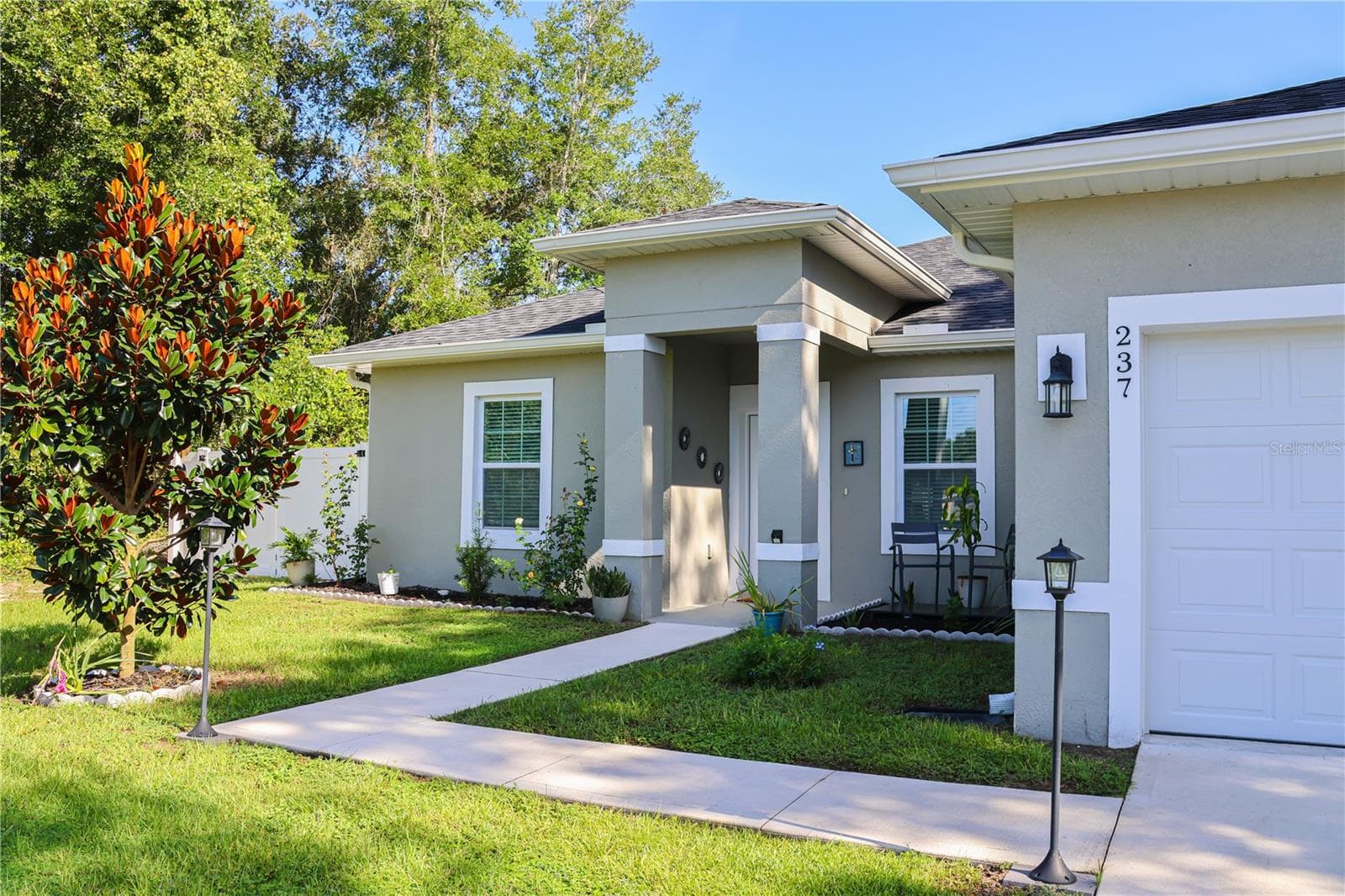 Single Family Residence at 237 MARION OAKS TRL, OCALA, photo 3 of 27