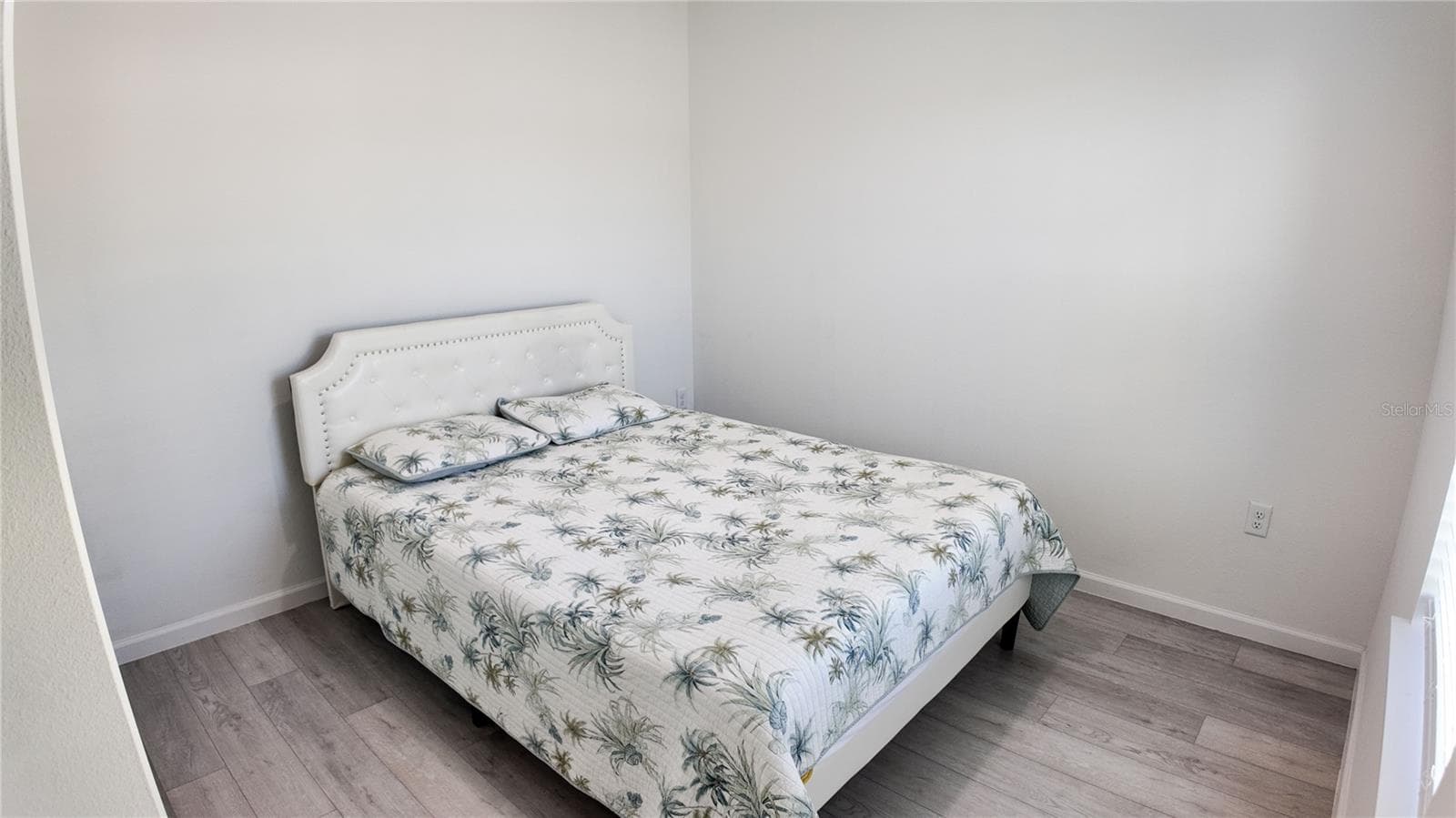 bed 3 - 237 MARION OAKS TRL, OCALA