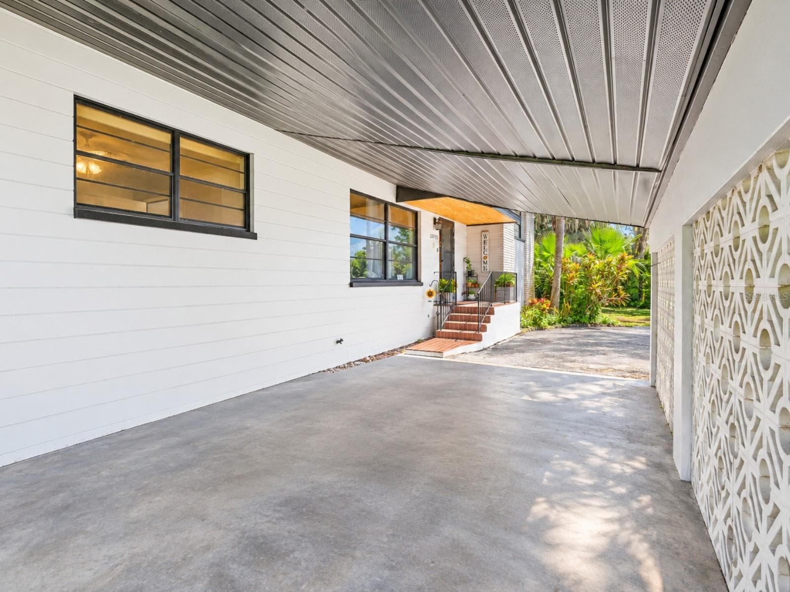 Carport - 19201 ALICE CIR, LUTZ