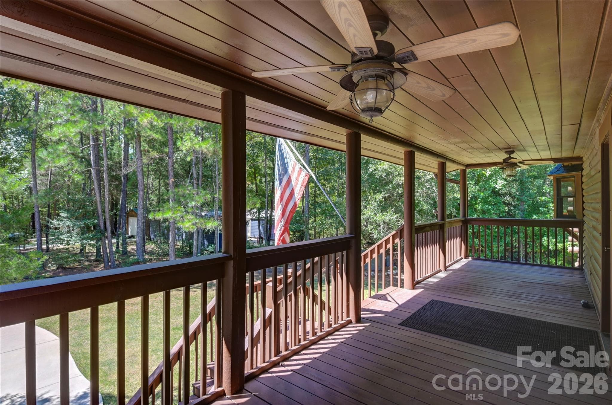 Front porch - 1040 Lawhorn Road, Blythewood