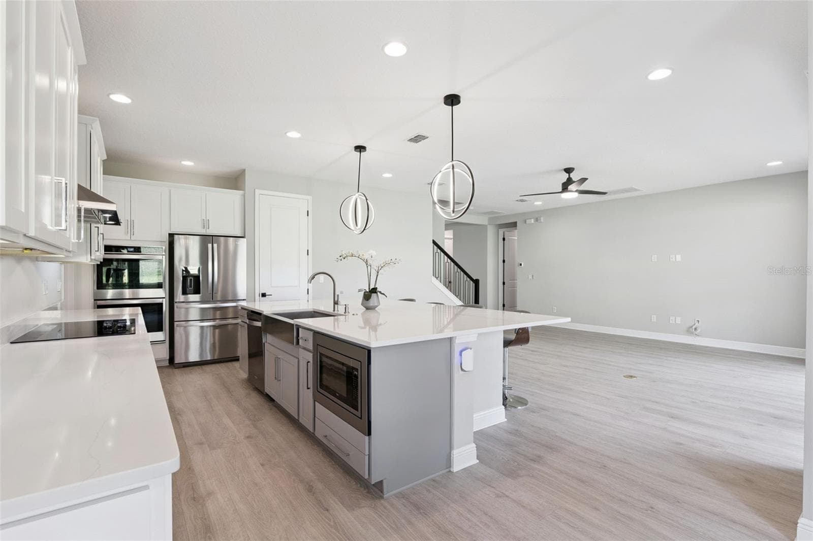 Single Family Residence at 5074 BREEZY ACRES ST, WINTER GARDEN, photo 9 of 63