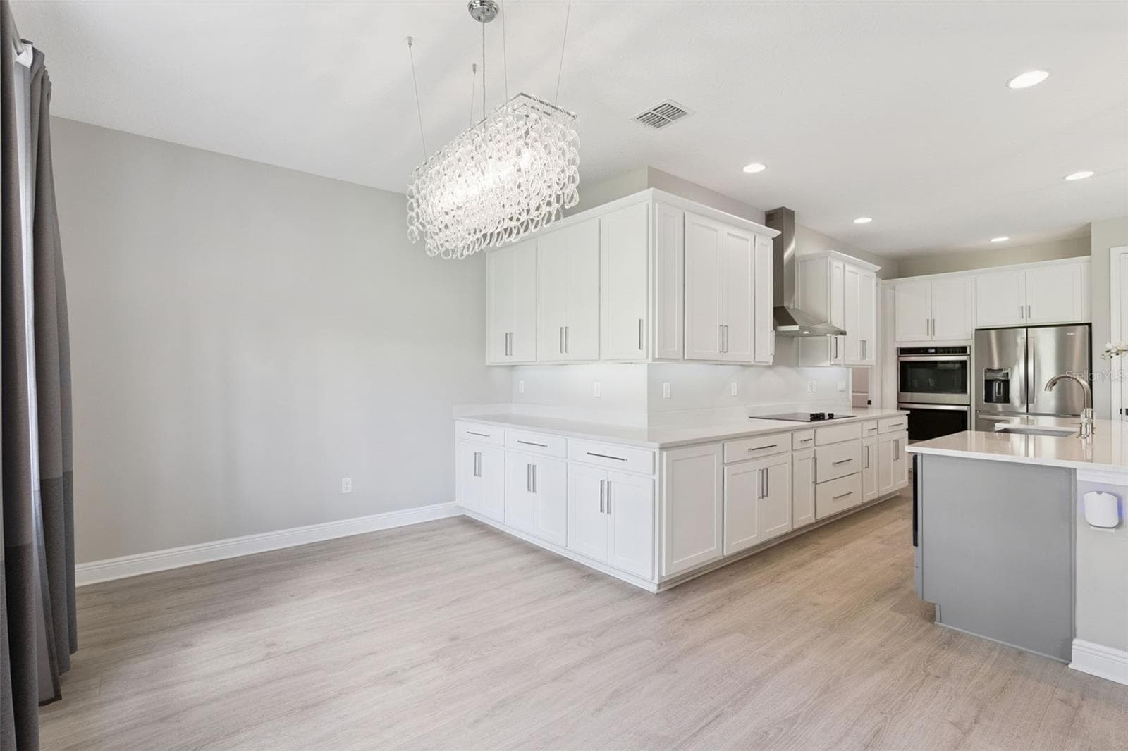Single Family Residence at 5074 BREEZY ACRES ST, WINTER GARDEN, photo 10 of 63