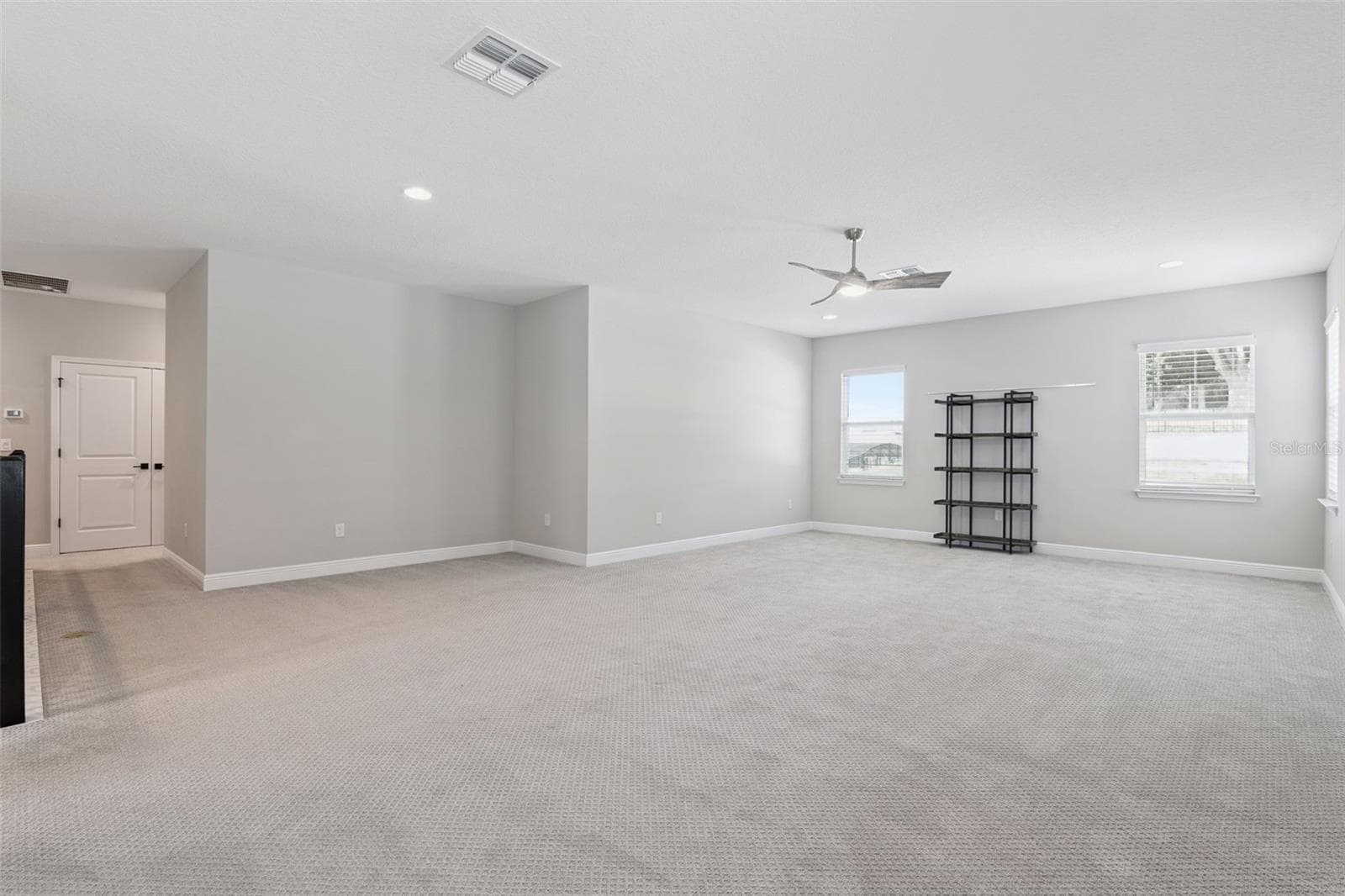 Single Family Residence at 5074 BREEZY ACRES ST, WINTER GARDEN, photo 18 of 63