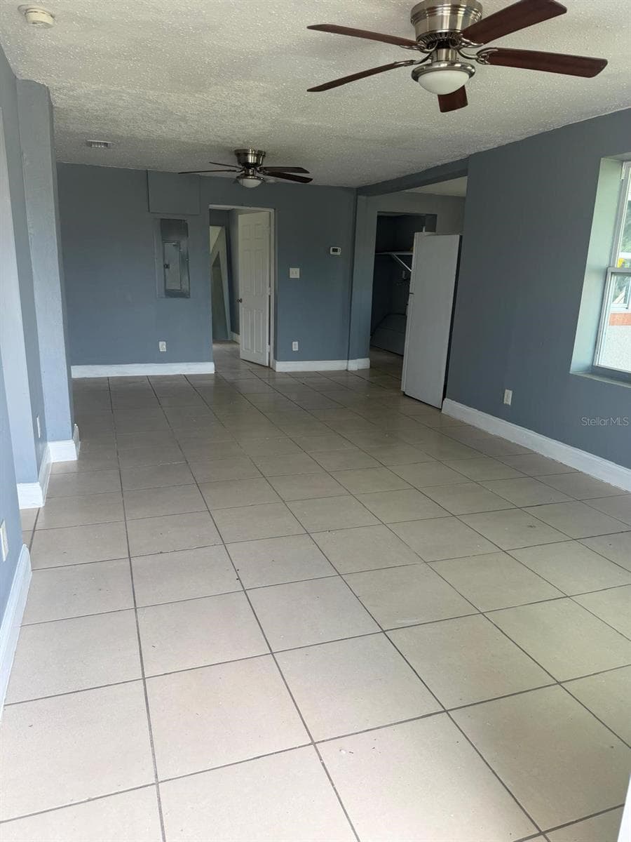 Living area - 701 23RD ST, ORLANDO