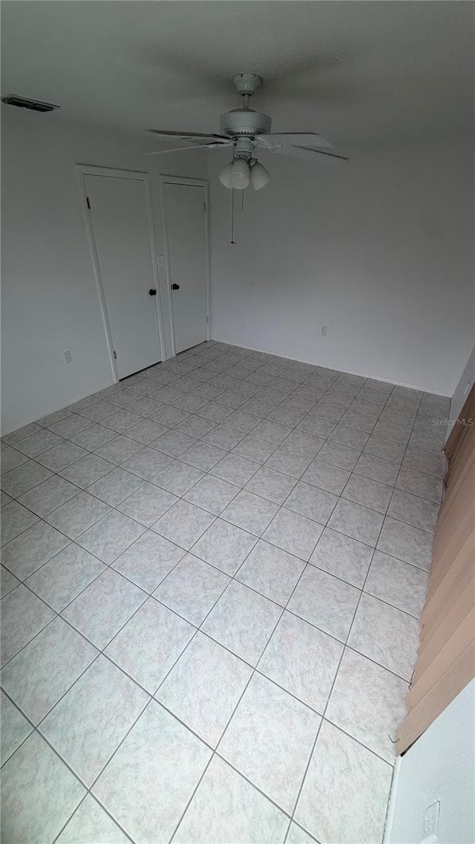 Single Family Residence at 8345 FOX HOLLOW DR, PORT RICHEY, photo 13 of 18