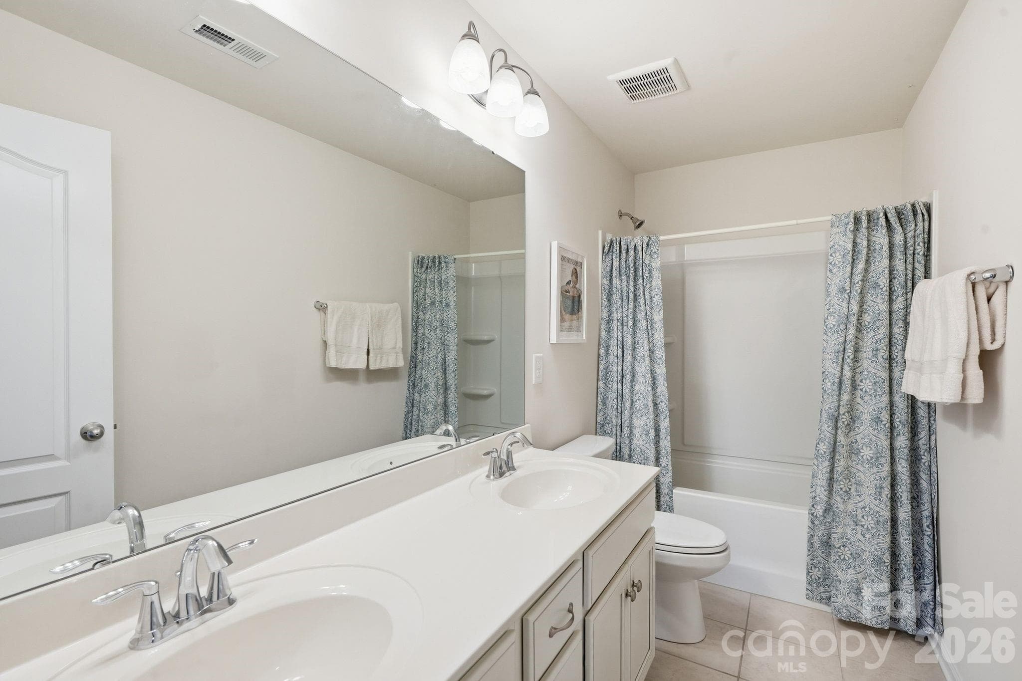 Single Family Residence at 7013 Hamilton Mill Drive, Waxhaw, photo 22 of 38