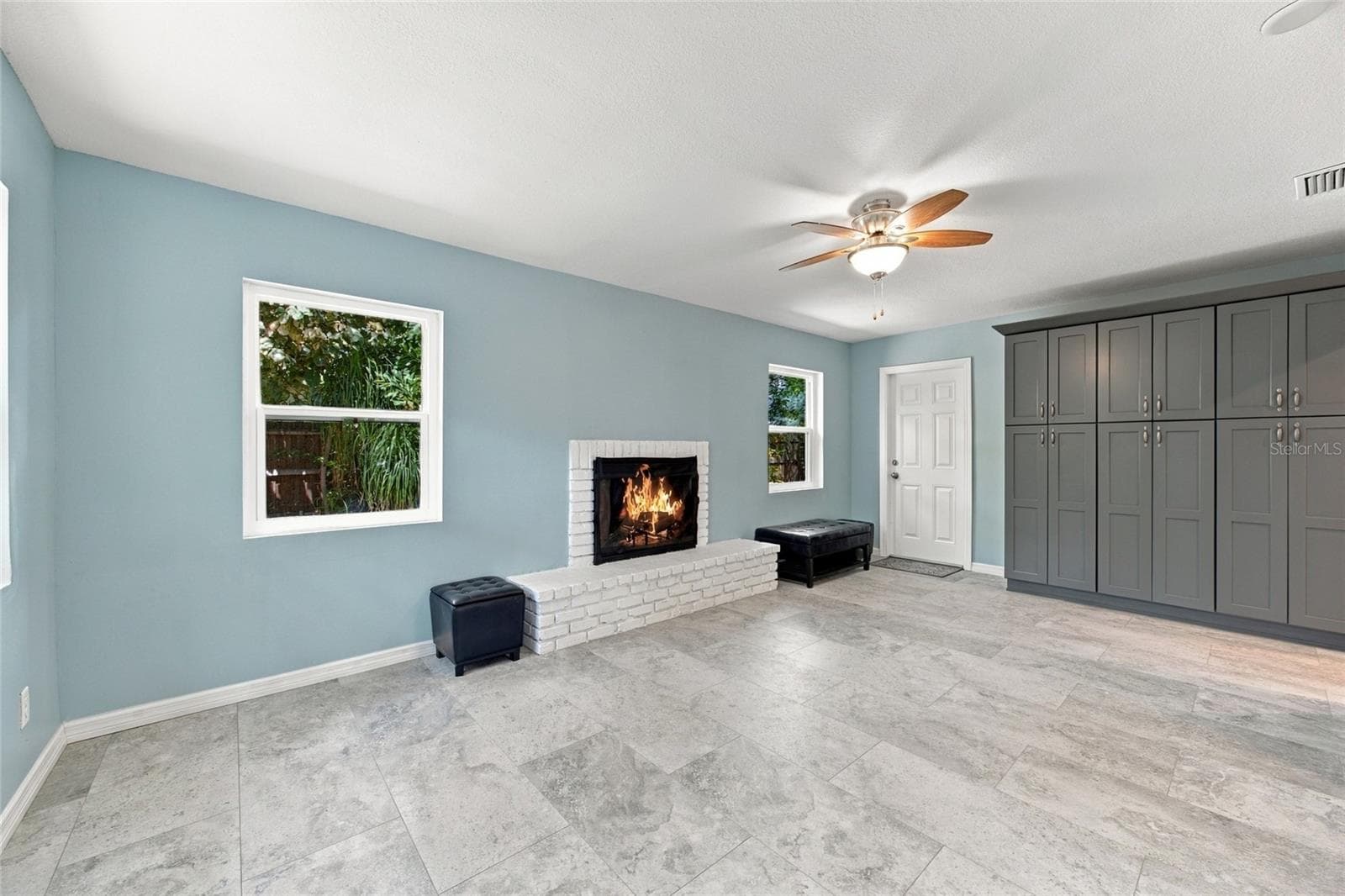 Single Family Residence at 7557 18TH AVE N, ST PETERSBURG, photo 12 of 36