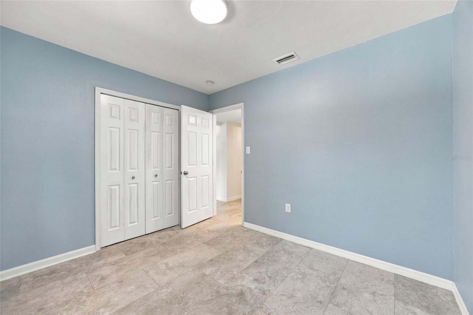 Single Family Residence at 7557 18TH AVE N, ST PETERSBURG, photo 18 of 36