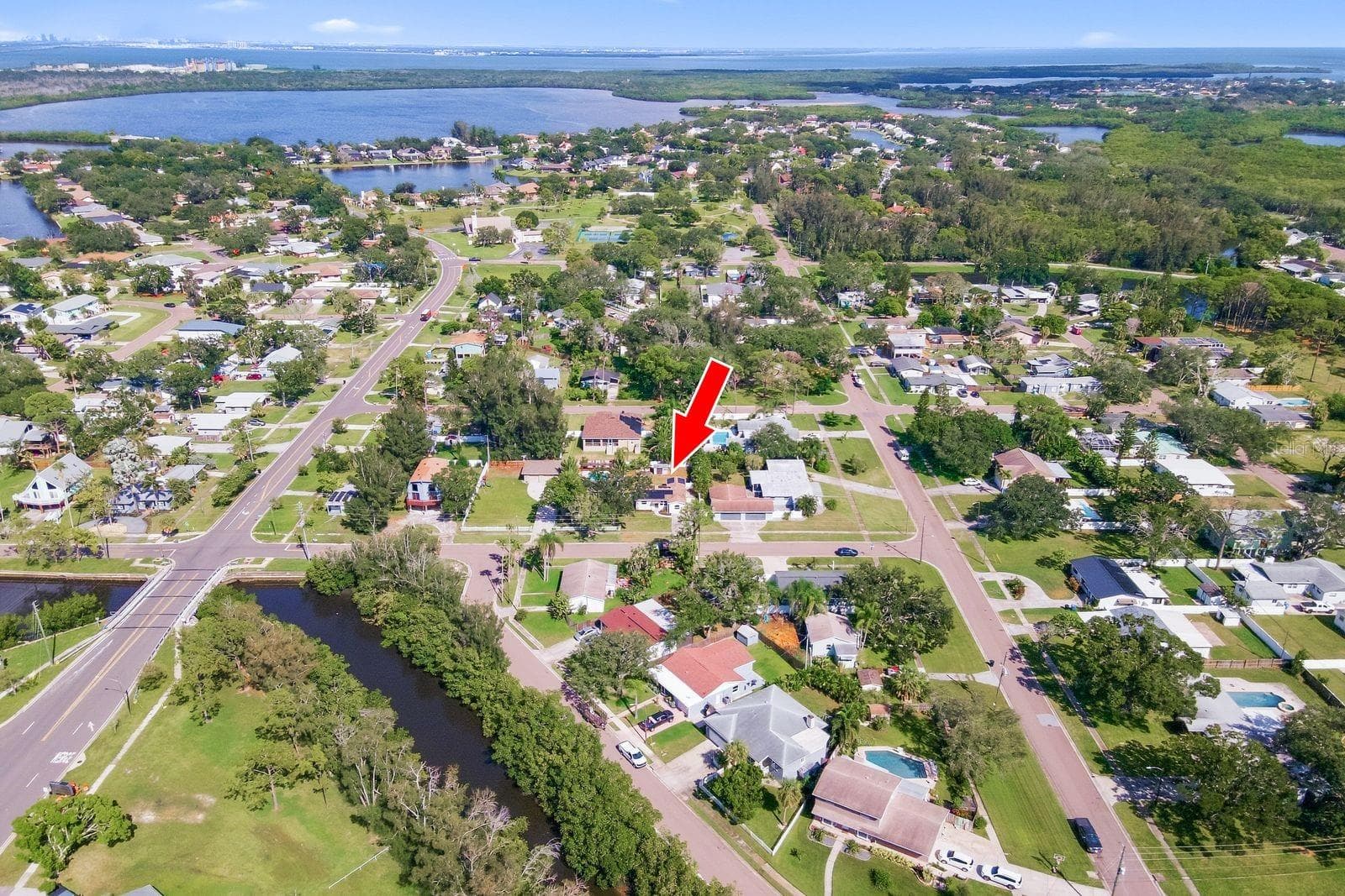 Single Family Residence at 8143 OVERLOOK PL NE, ST PETERSBURG, photo 21 of 22