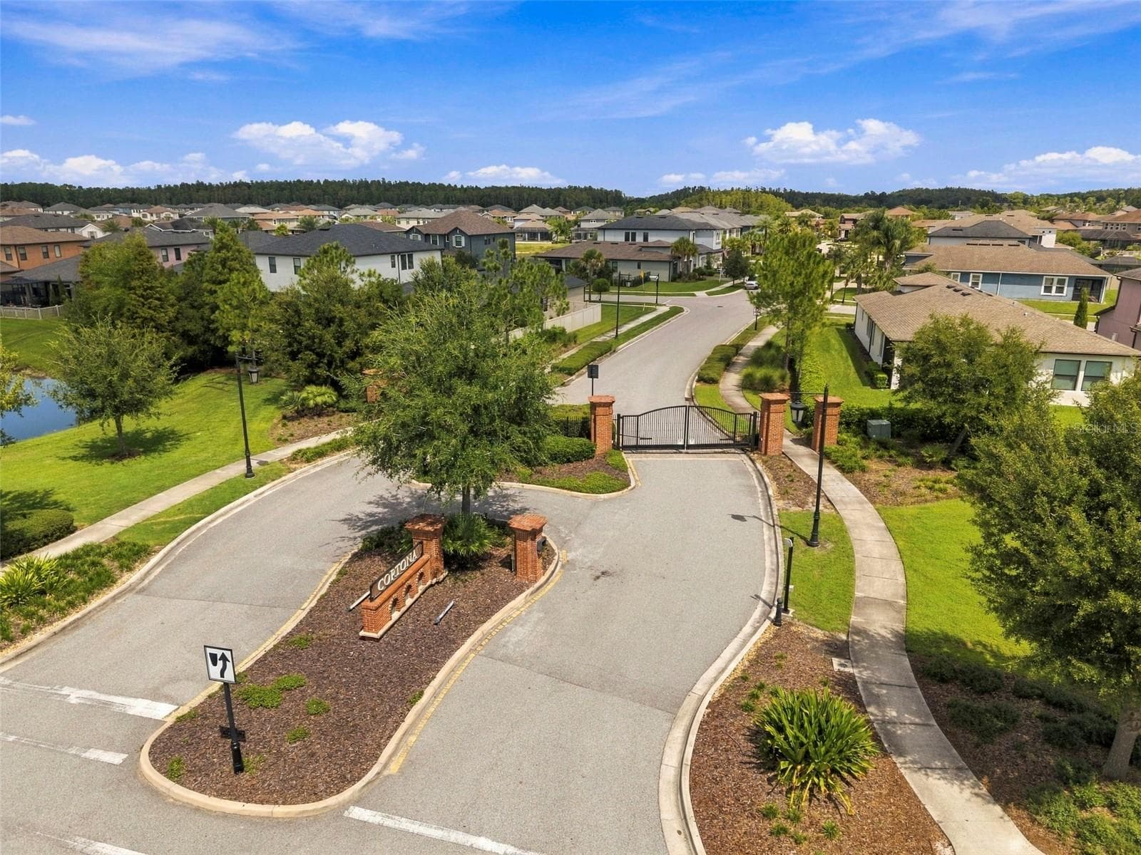 Gated Section - 28907 REVARO LN, WESLEY CHAPEL