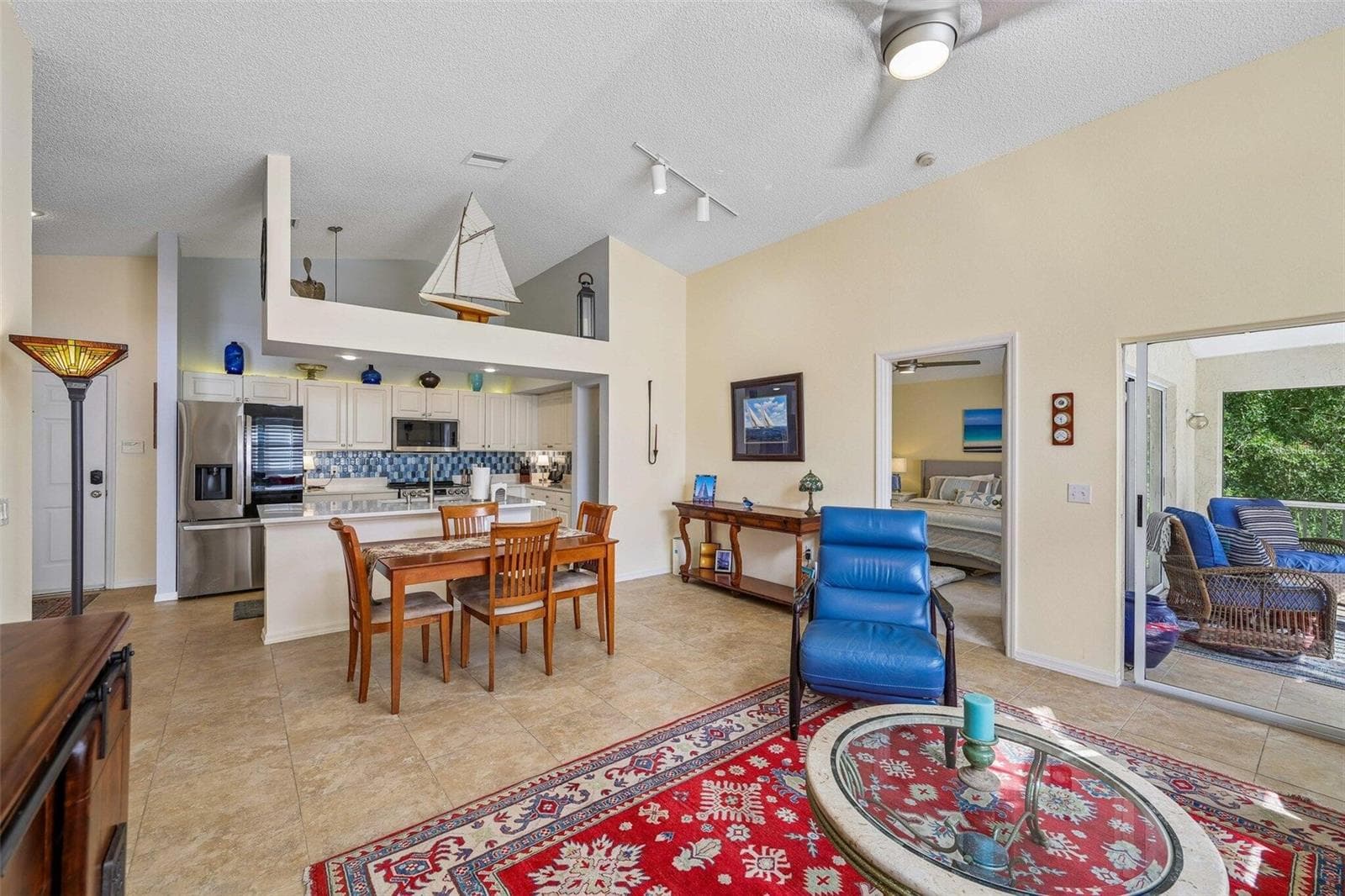 Condominium at 7266 ELEANOR CIR #203, SARASOTA, photo 7 of 33