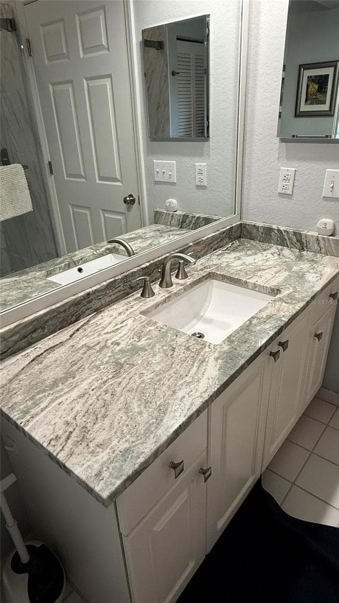 Condominium at 7266 ELEANOR CIR #203, SARASOTA, photo 25 of 33