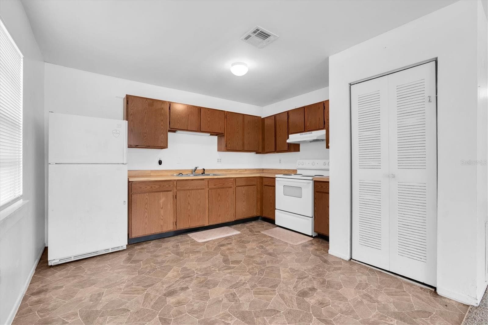 373B - 373 5TH ST NW, LARGO