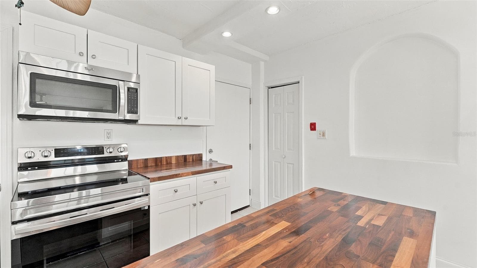 Condominium at 777 JOHN RINGLING BLVD #2, SARASOTA, photo 17 of 64