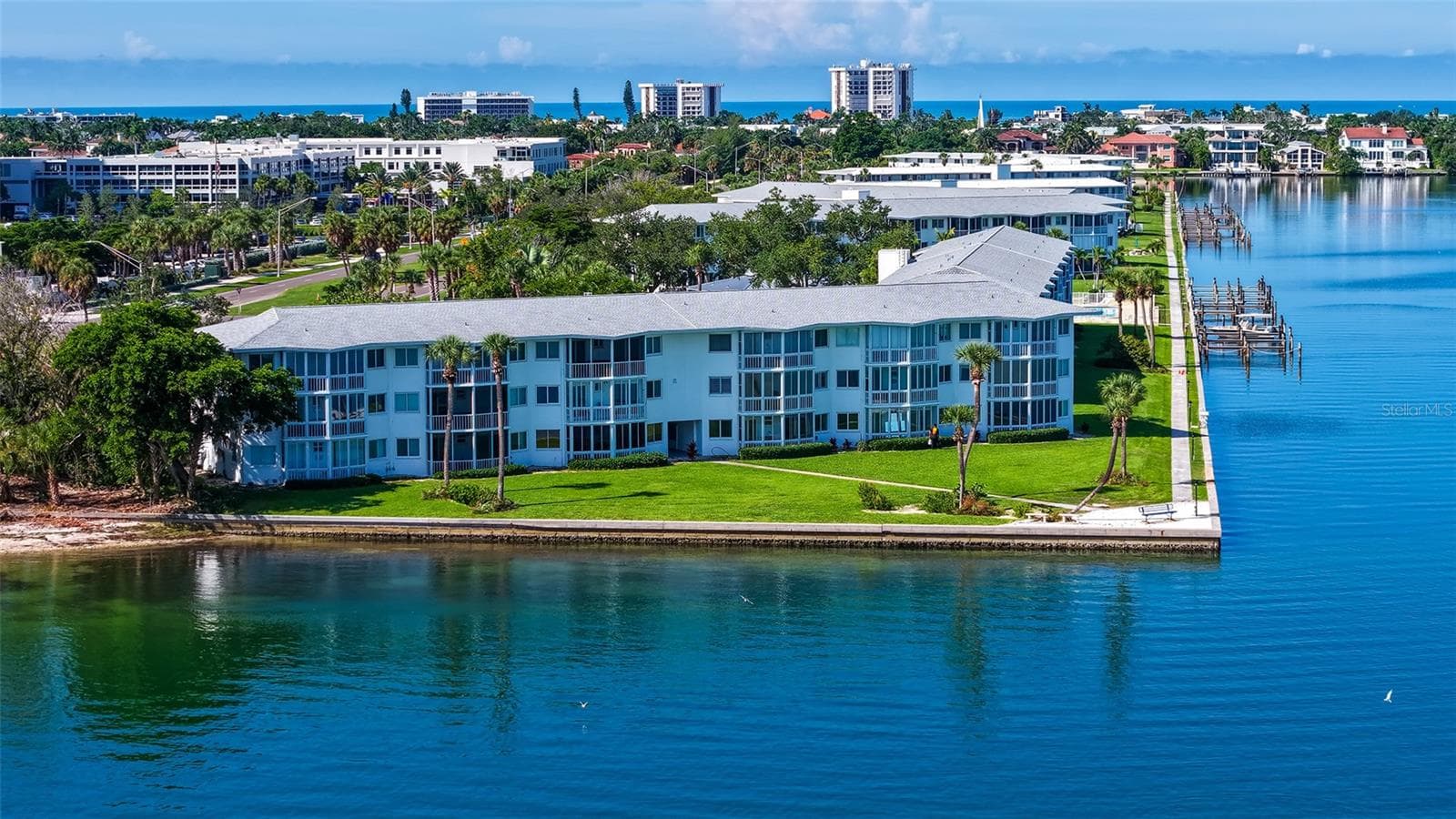 Condominium at 777 JOHN RINGLING BLVD #2, SARASOTA, photo 37 of 64