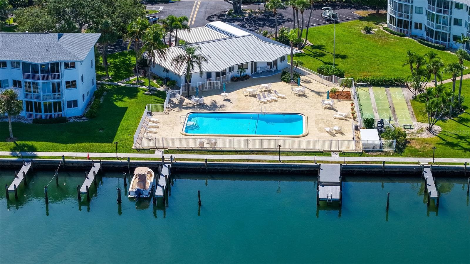 Condominium at 777 JOHN RINGLING BLVD #2, SARASOTA, photo 43 of 64