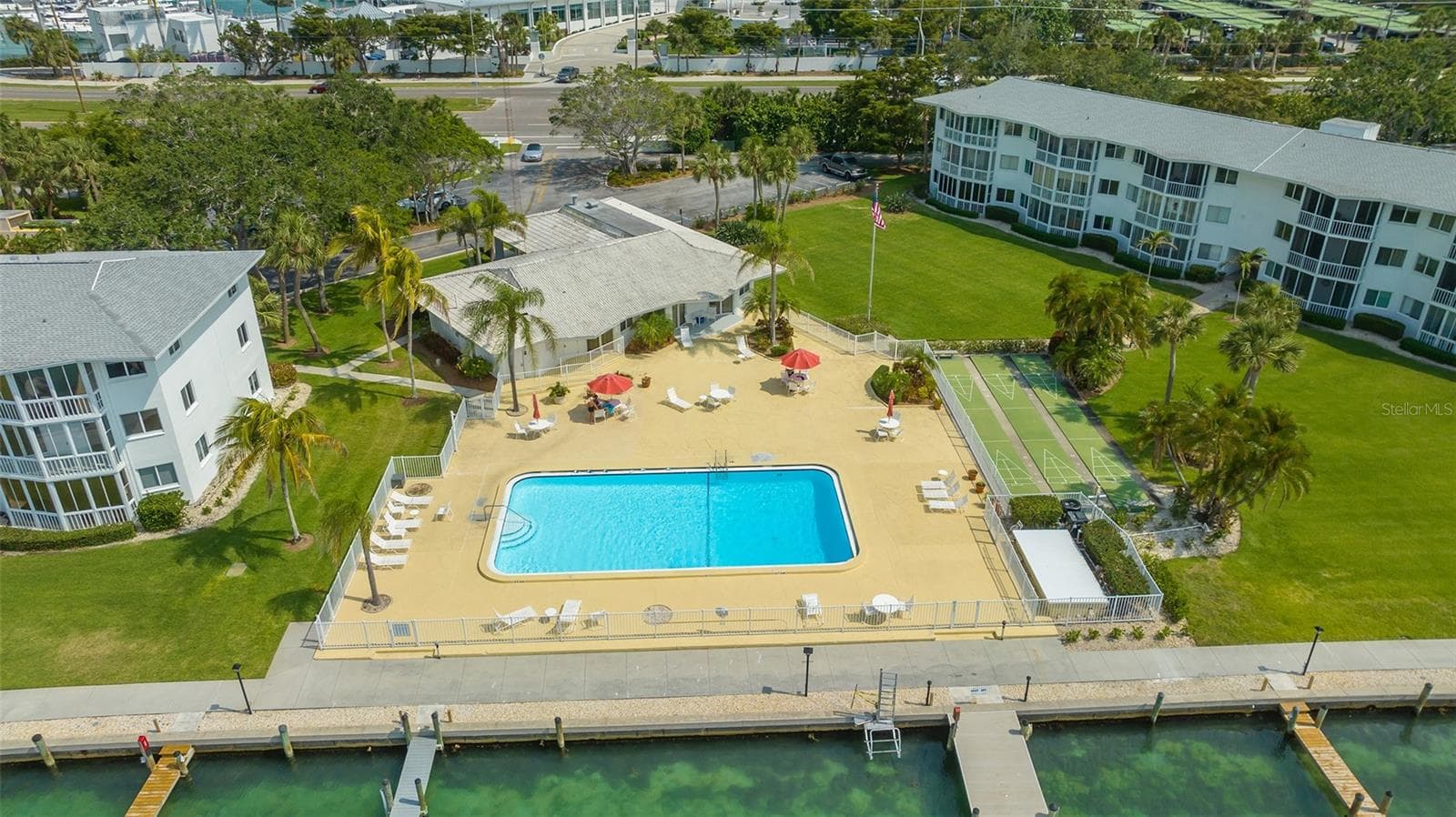 Condominium at 777 JOHN RINGLING BLVD #2, SARASOTA, photo 54 of 64