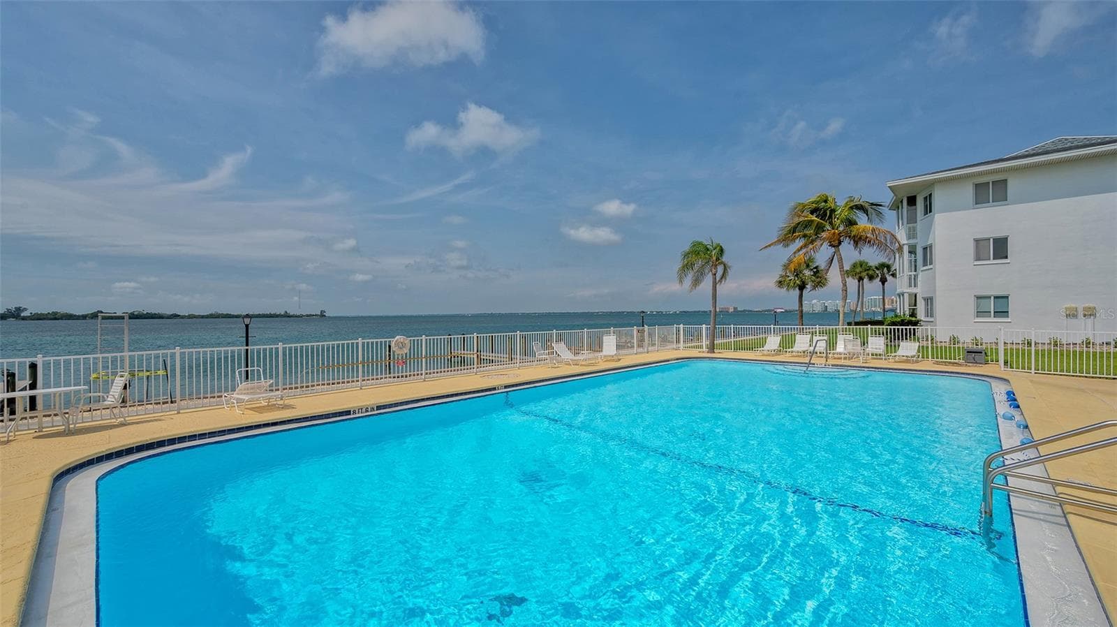 Condominium at 777 JOHN RINGLING BLVD #2, SARASOTA, photo 60 of 64