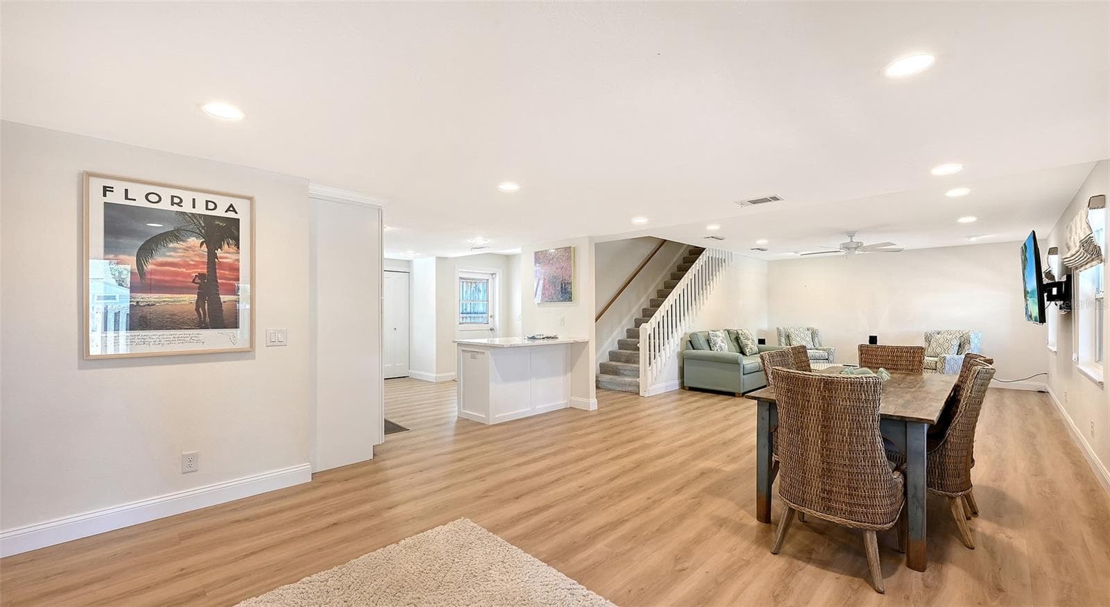 Single Family Residence at 5151 SAINT ALBANS AVE, SARASOTA, photo 11 of 88