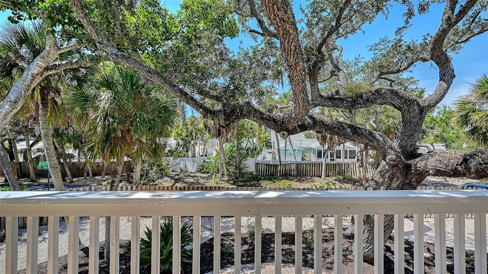 Single Family Residence at 5151 SAINT ALBANS AVE, SARASOTA, photo 35 of 88