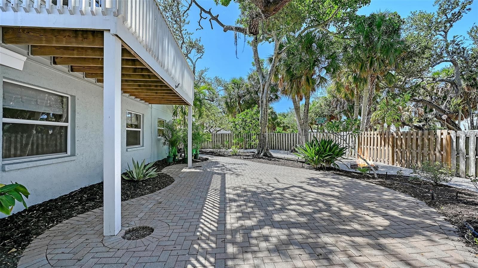 Single Family Residence at 5151 SAINT ALBANS AVE, SARASOTA, photo 64 of 88