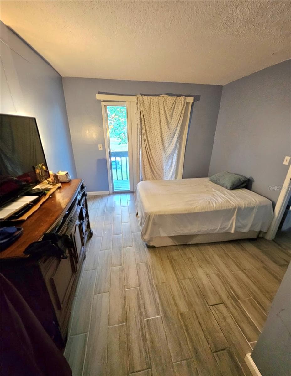 Condominium at 5084 DOWNING ST #2, ORLANDO, photo 4 of 32