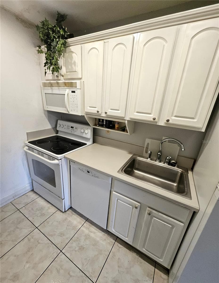 Condominium at 5084 DOWNING ST #2, ORLANDO, photo 26 of 32