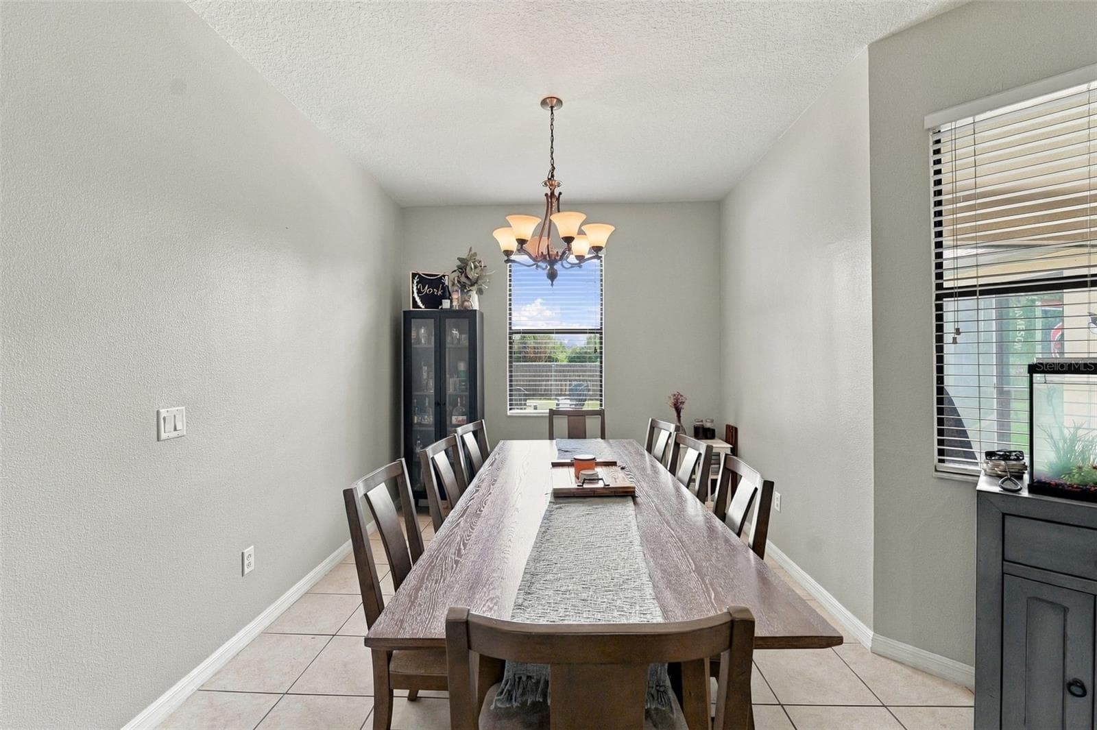 Single Family Residence at 9808 CARR RD, RIVERVIEW, photo 14 of 33