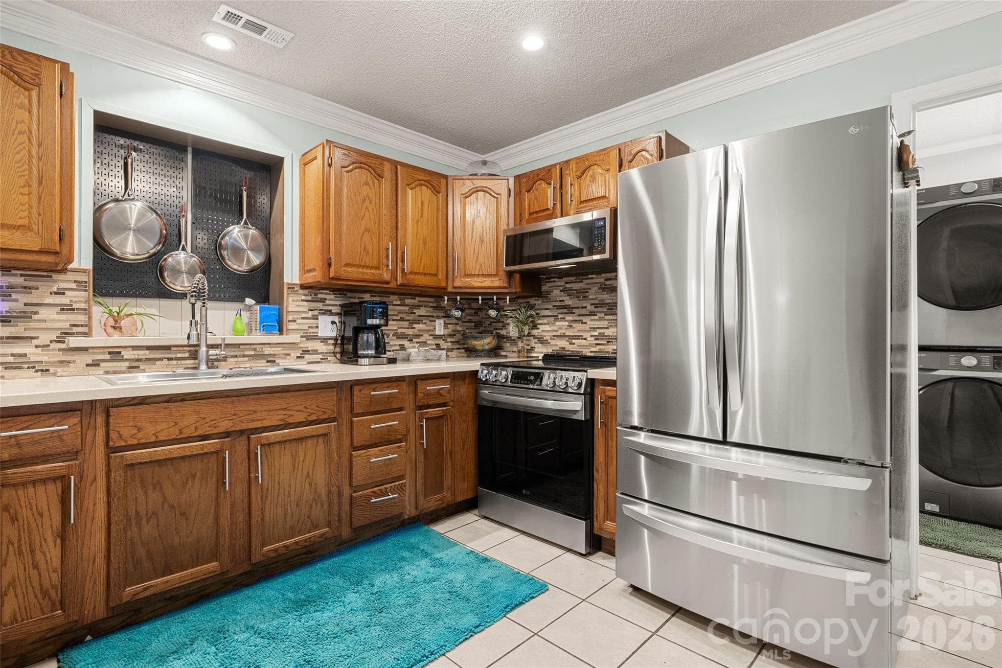 Single Family Residence at 300 Serenity Hills Drive, Monroe, photo 4 of 30