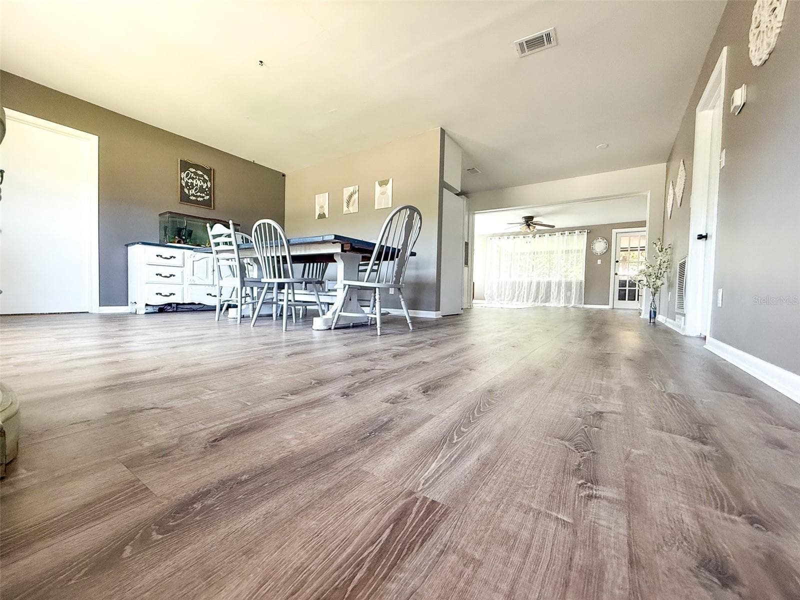 Entry and Dining - 102 GLEN RIDGE AVE, TEMPLE TERRACE