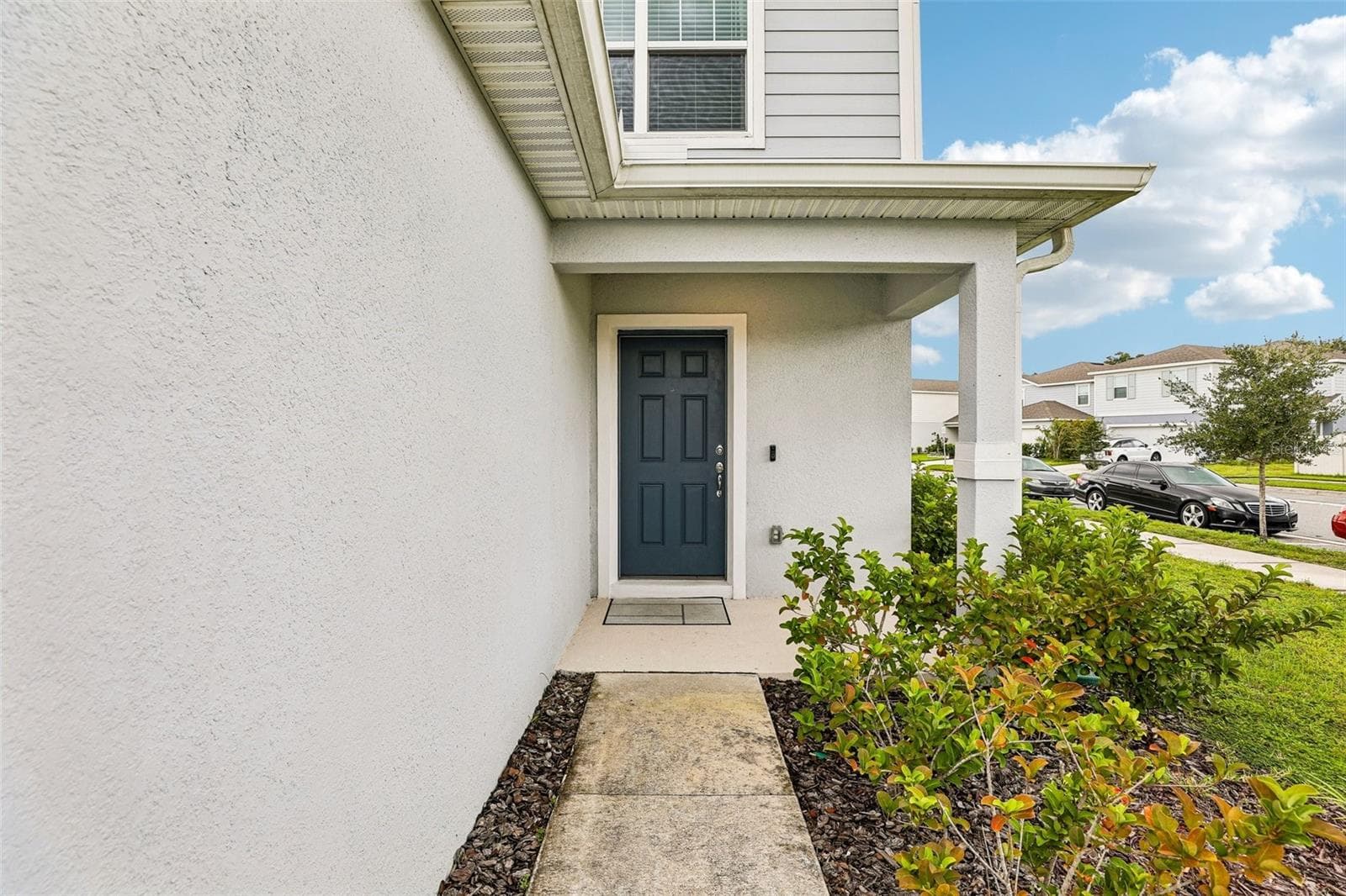 Single Family Residence at 5317 ROYAL POINT AVE, KISSIMMEE, photo 4 of 42